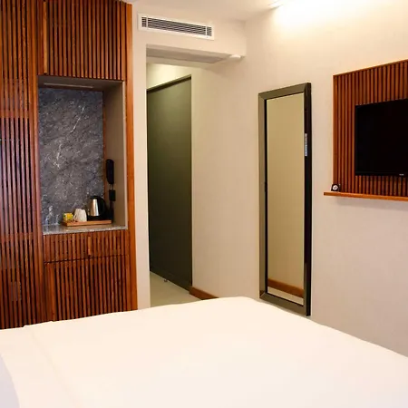 Otel Ertan 4*